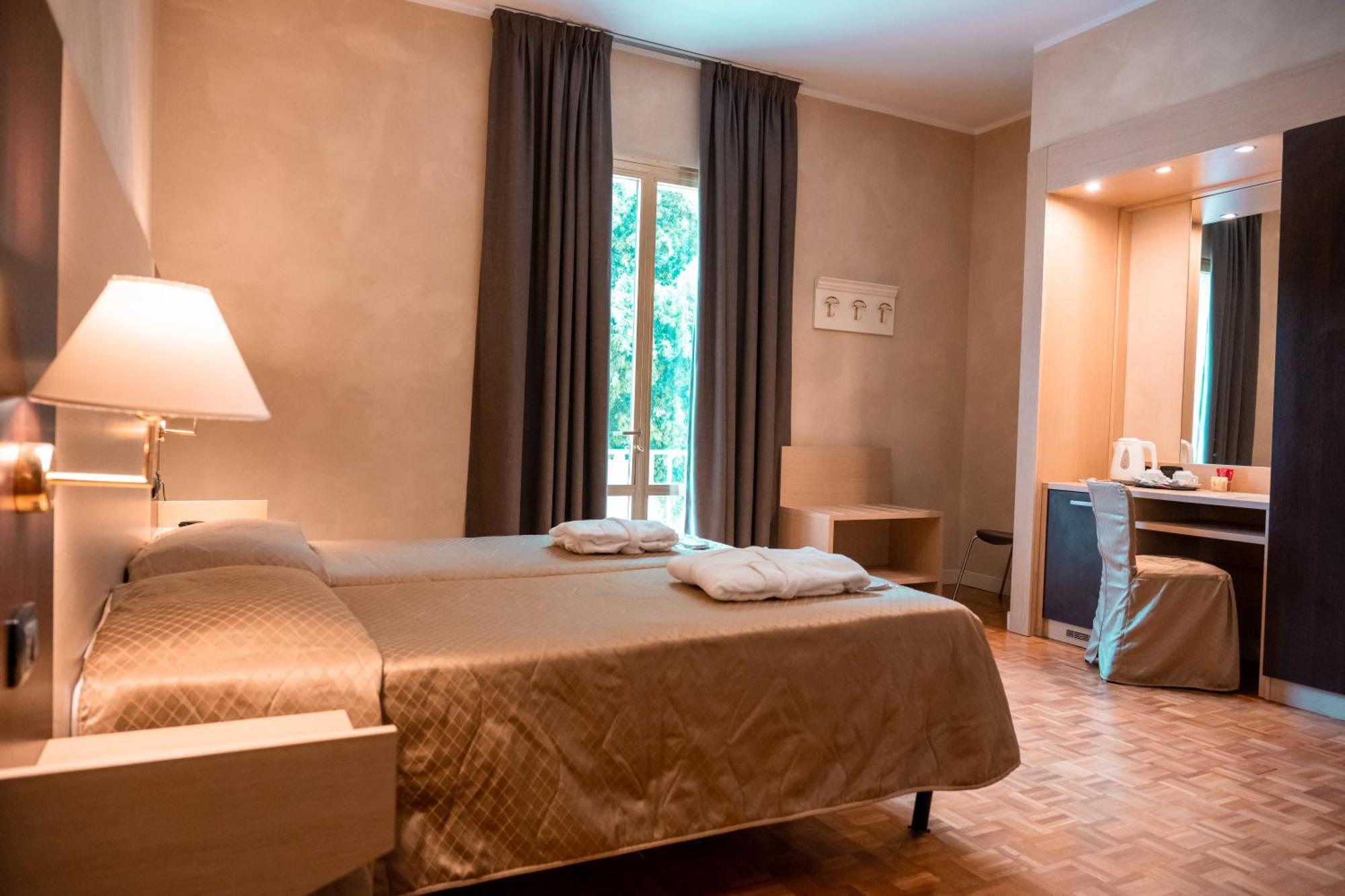 Hotel Terme Pellegrini Montecatini Terme Dış mekan fotoğraf